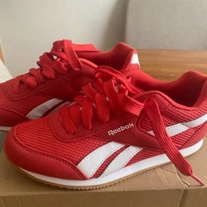 Reebok kids shoes size 3